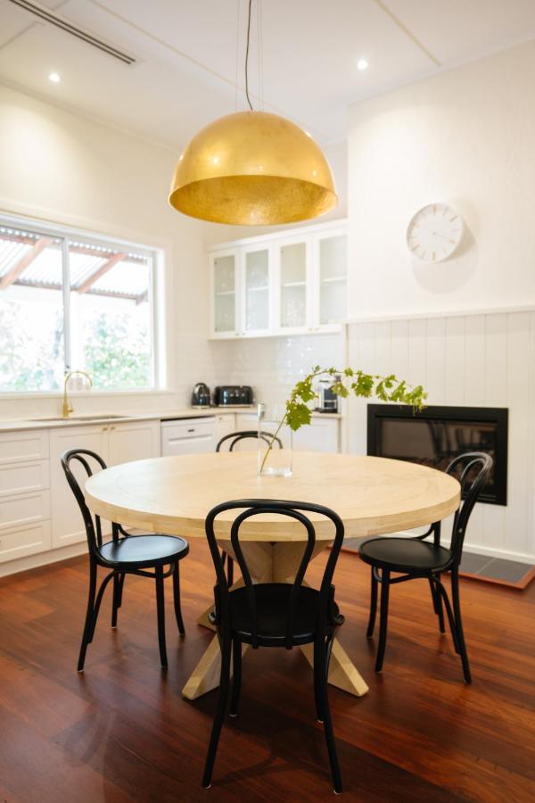 Ampersand Estates Pemberton Extérieur photo